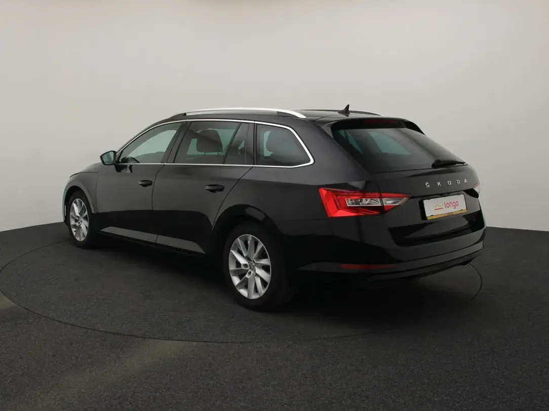 Škoda Superb 2020, kuva 7/10