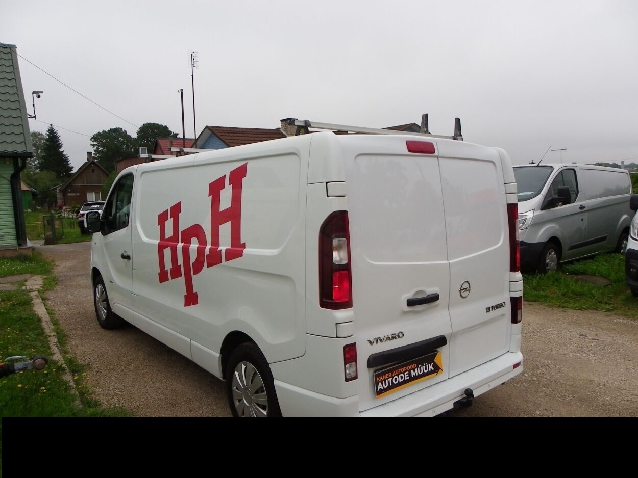 Opel Vivaro 2017, kuva 7/18