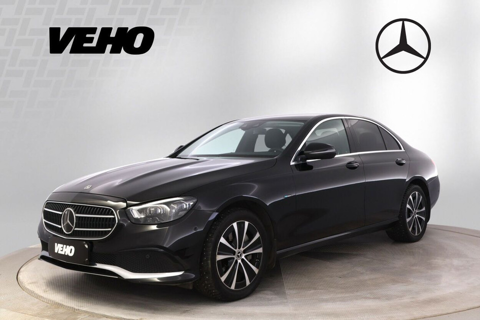 Mercedes-Benz E 300, 2021, 2.0, 155 kW, plug-in hybrid (petrol/electric), automatic, four-wheel drive