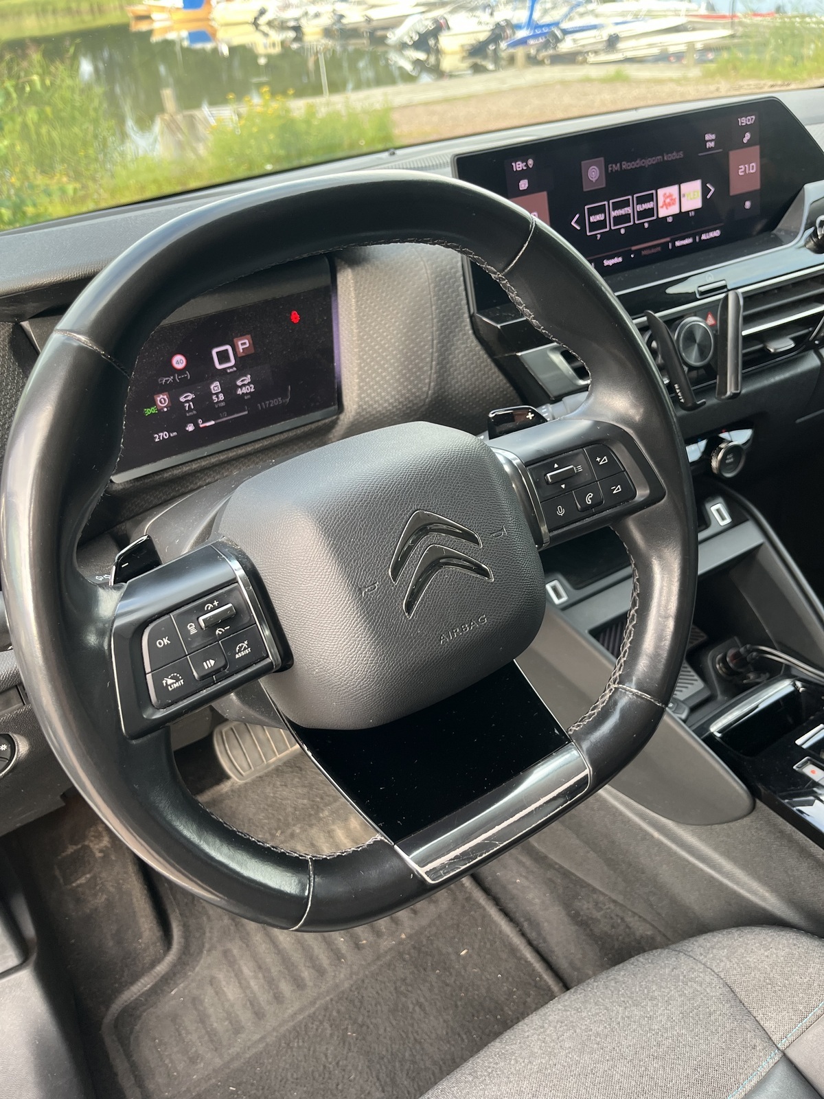 Citroën C4 2021, photo 4/7