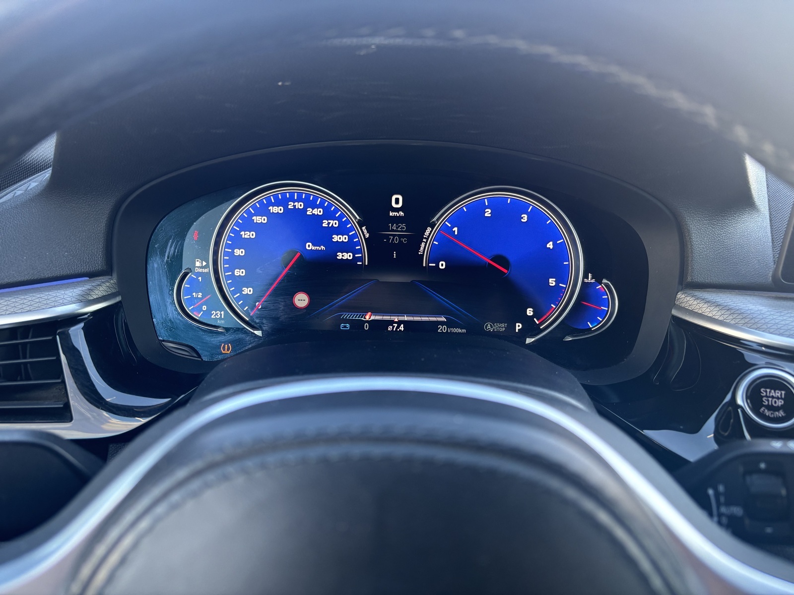 BMW 520 2017, photo 3/17