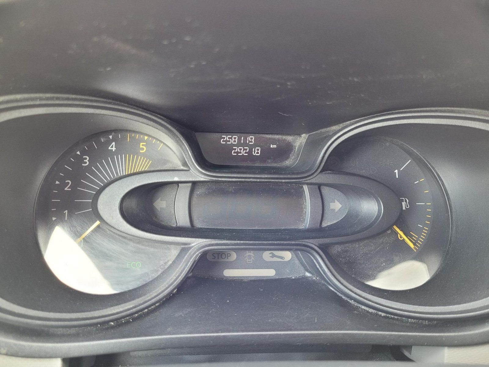Renault Trafic 2015, photo 6/10