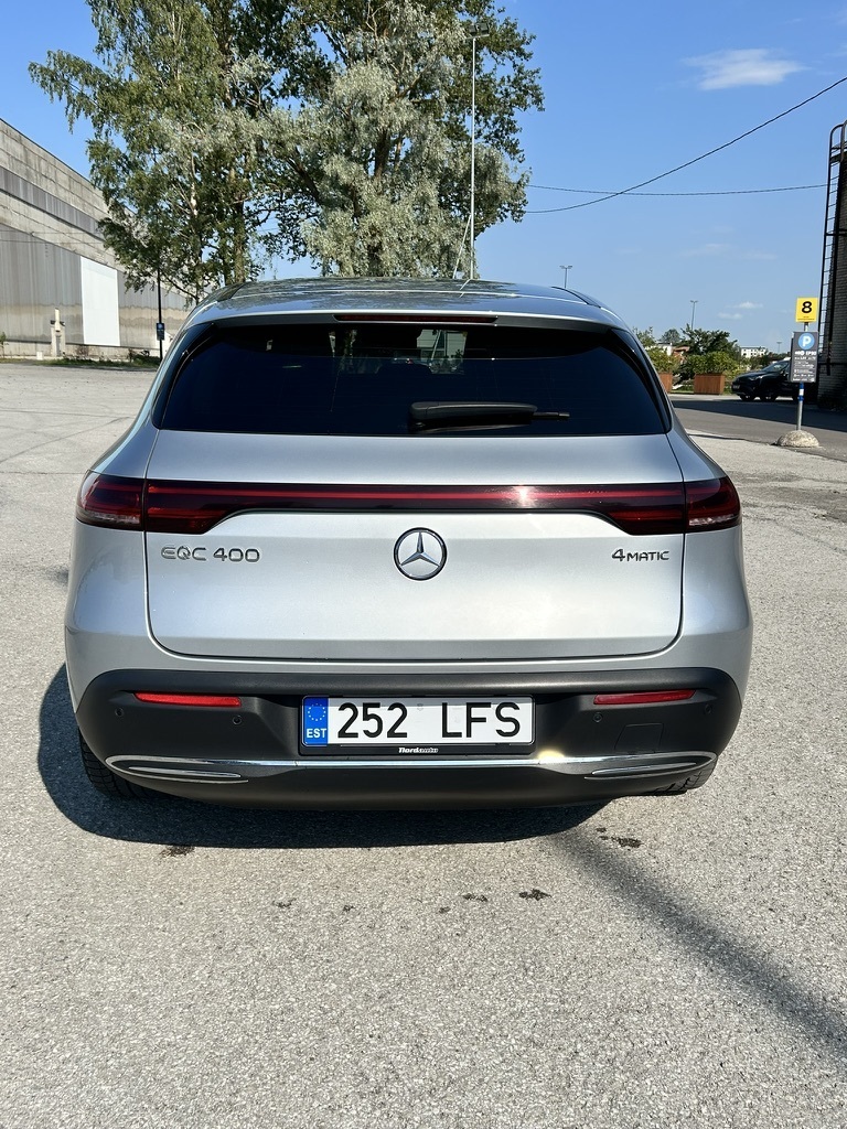 Mercedes-Benz EQC 2019, kuva 6/10