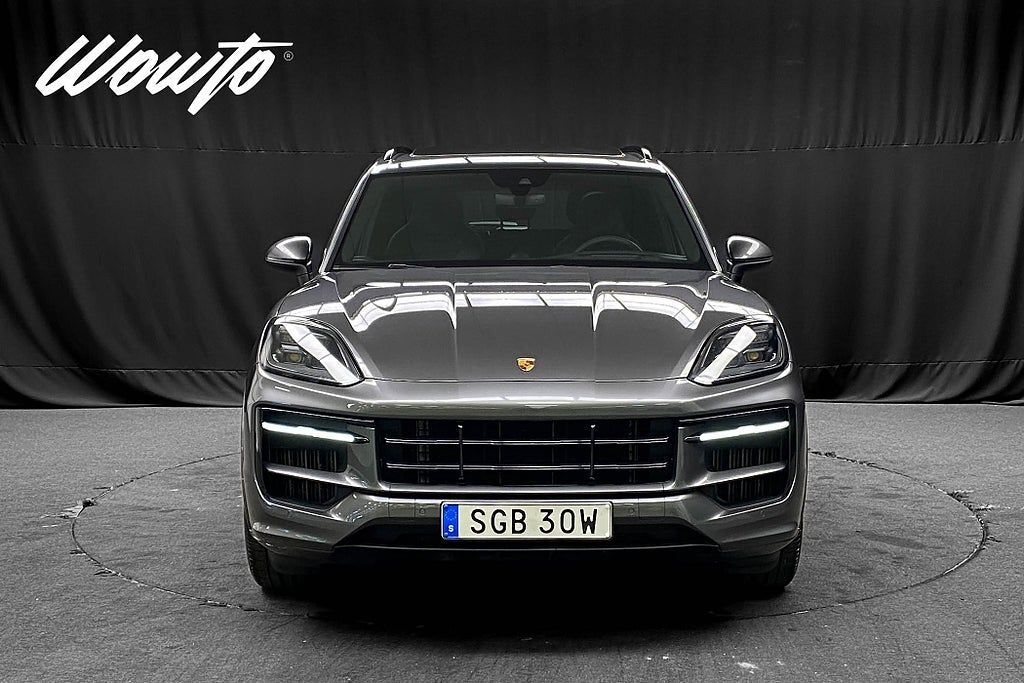 Porsche Cayenne 2023, photo 2/10