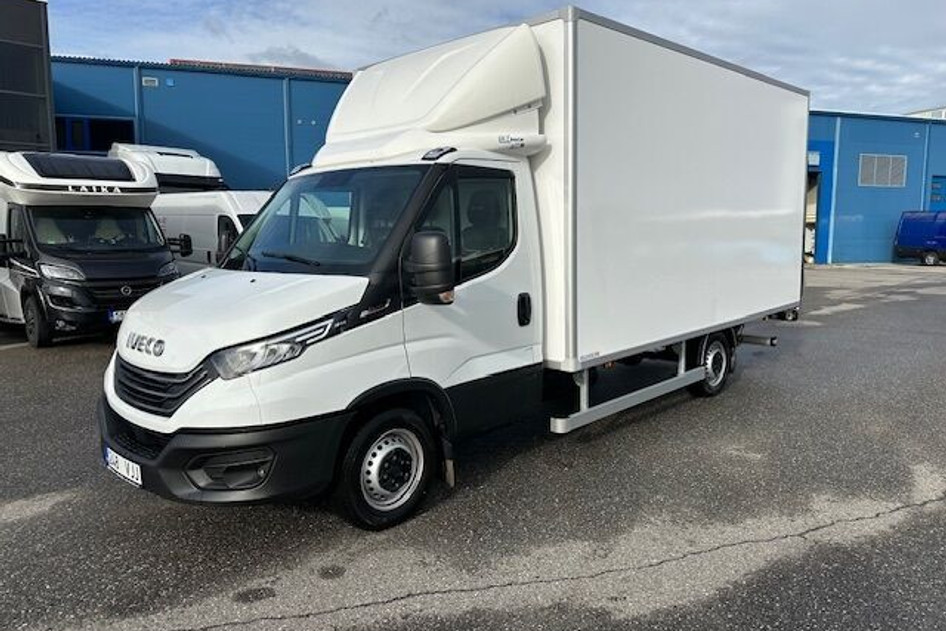 Iveco Daily, 2023, 3.0, 129 kW, dīzelis, automātiskā, aizmugurējā piedziņa