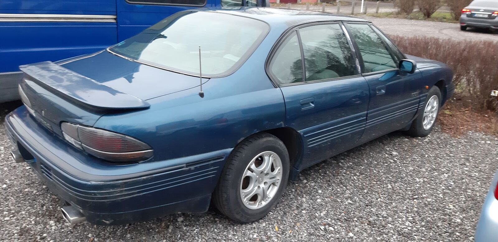 Pontiac Bonneville 1992, kuva 4/10