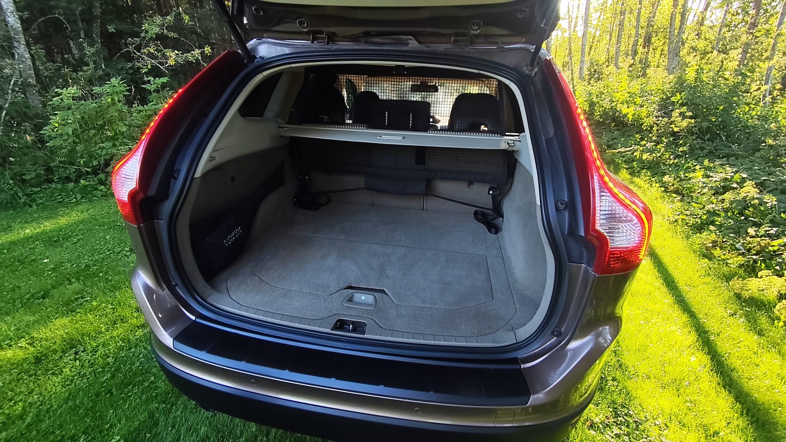 Volvo XC60 2009, photo 4/11