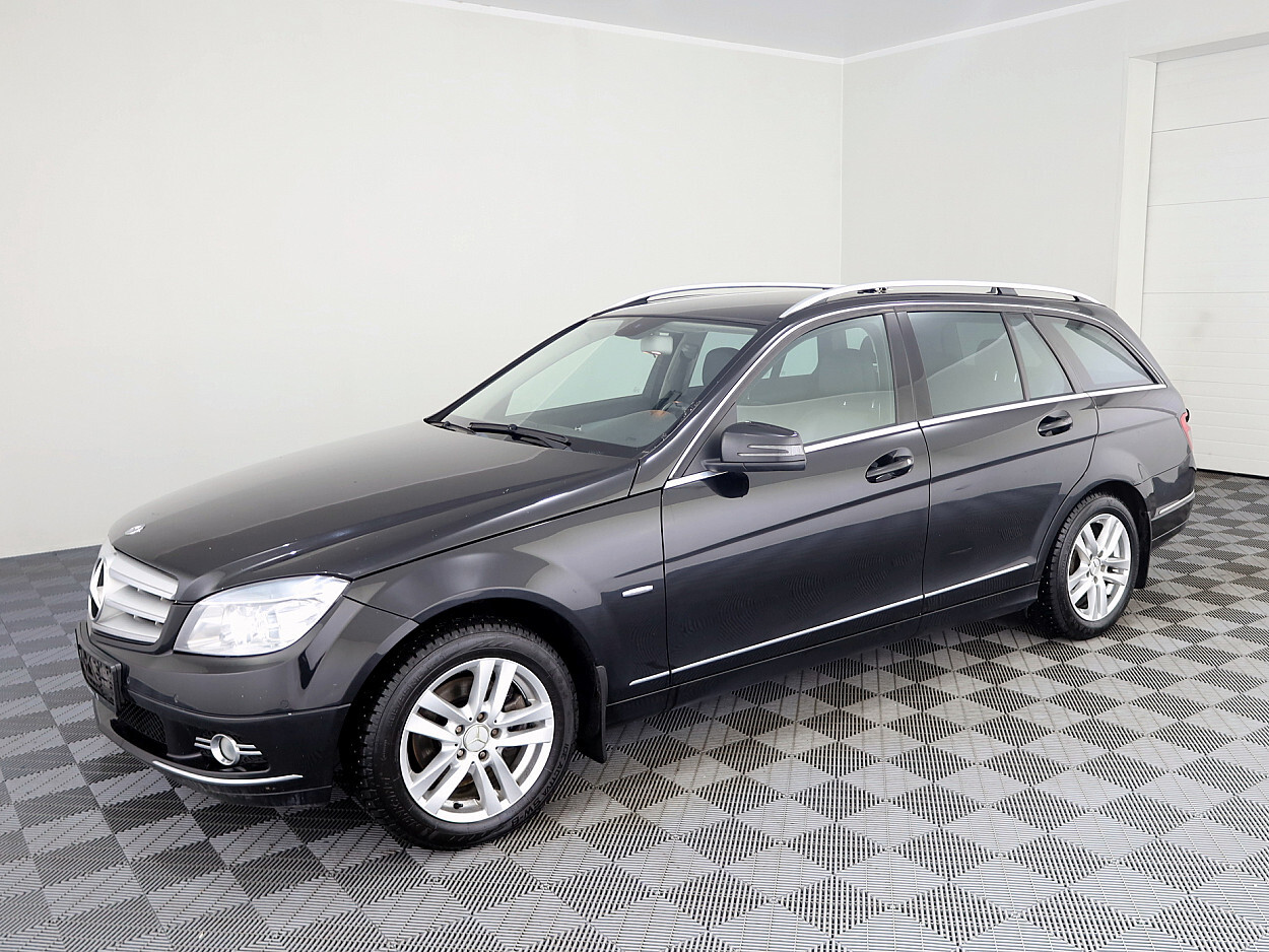 Mercedes-Benz C 220 2008, kuva 2/8