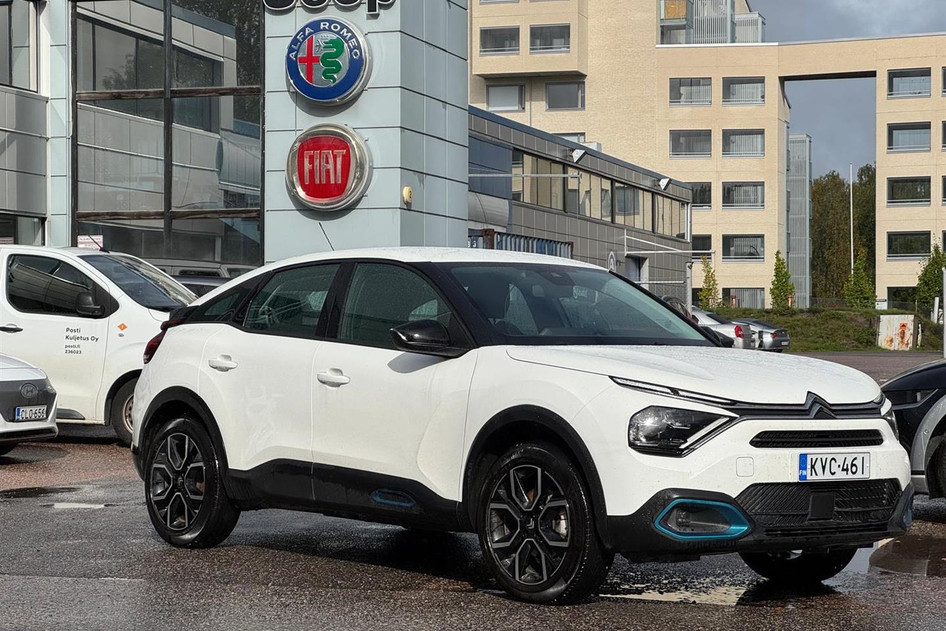 Citroën C4, 2023, 100 kW, automātiskā, priekšējā piedziņa