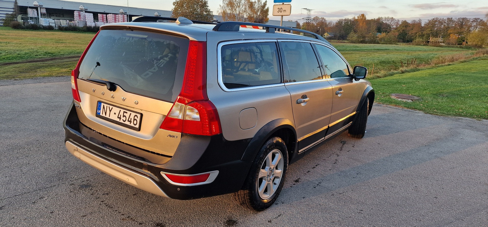 Volvo XC70 2013, kuva 2/5