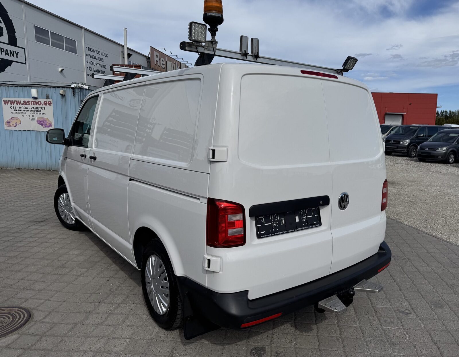 Volkswagen Transporter 2018, kuva 2/14