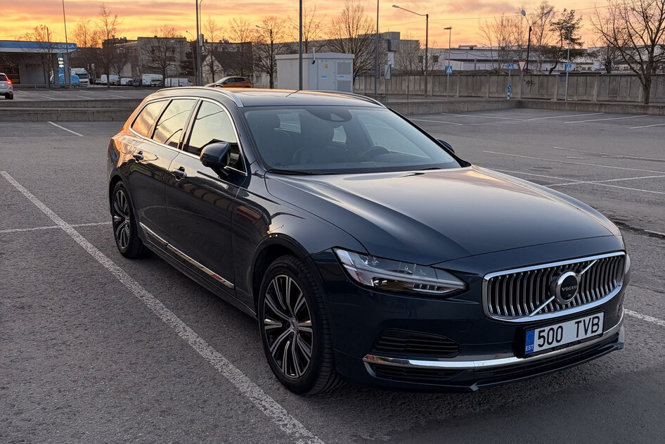 Volvo V90, 2020, 2.0, 288 kW, plug-in hybrid (petrol/electric), automatic, four-wheel drive