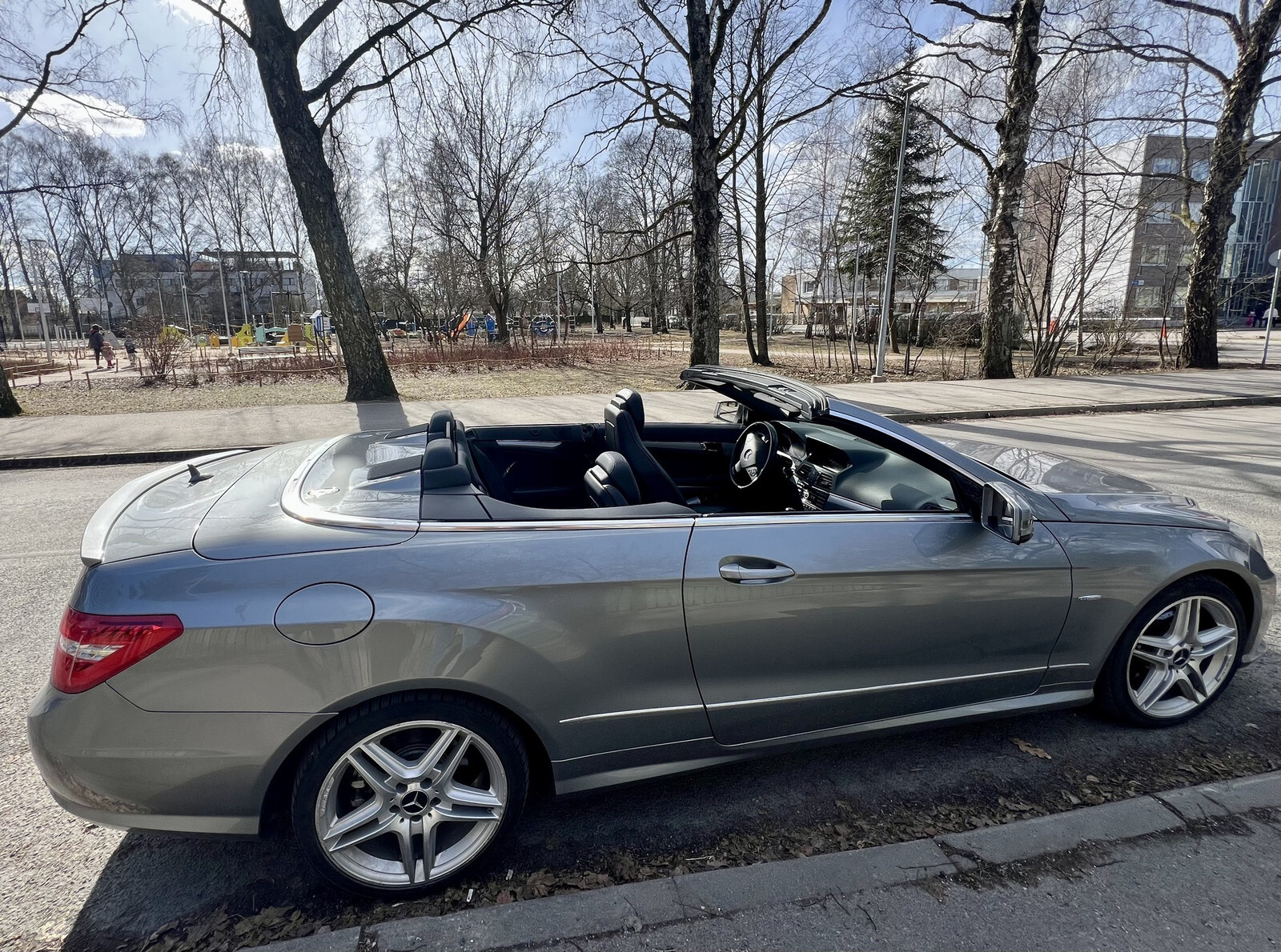 Mercedes-Benz E 350 2010, photo 3/10