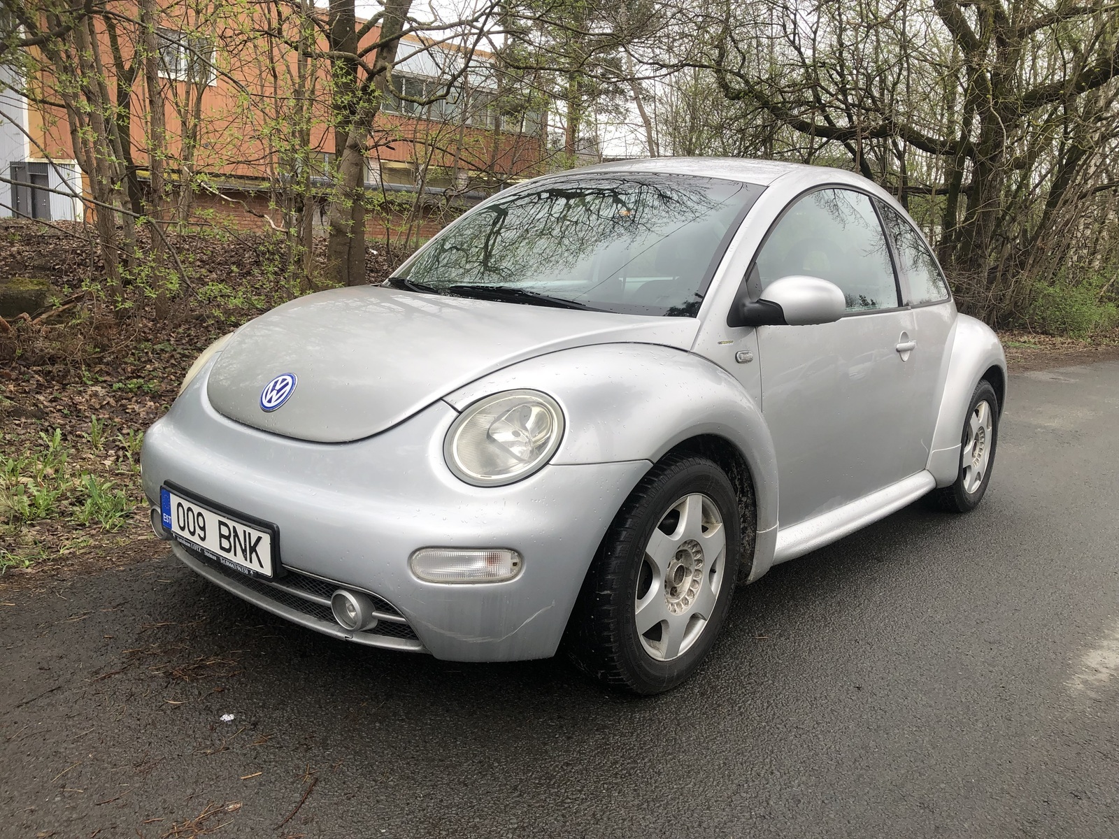 Volkswagen New Beetle 2001, photo 2/15
