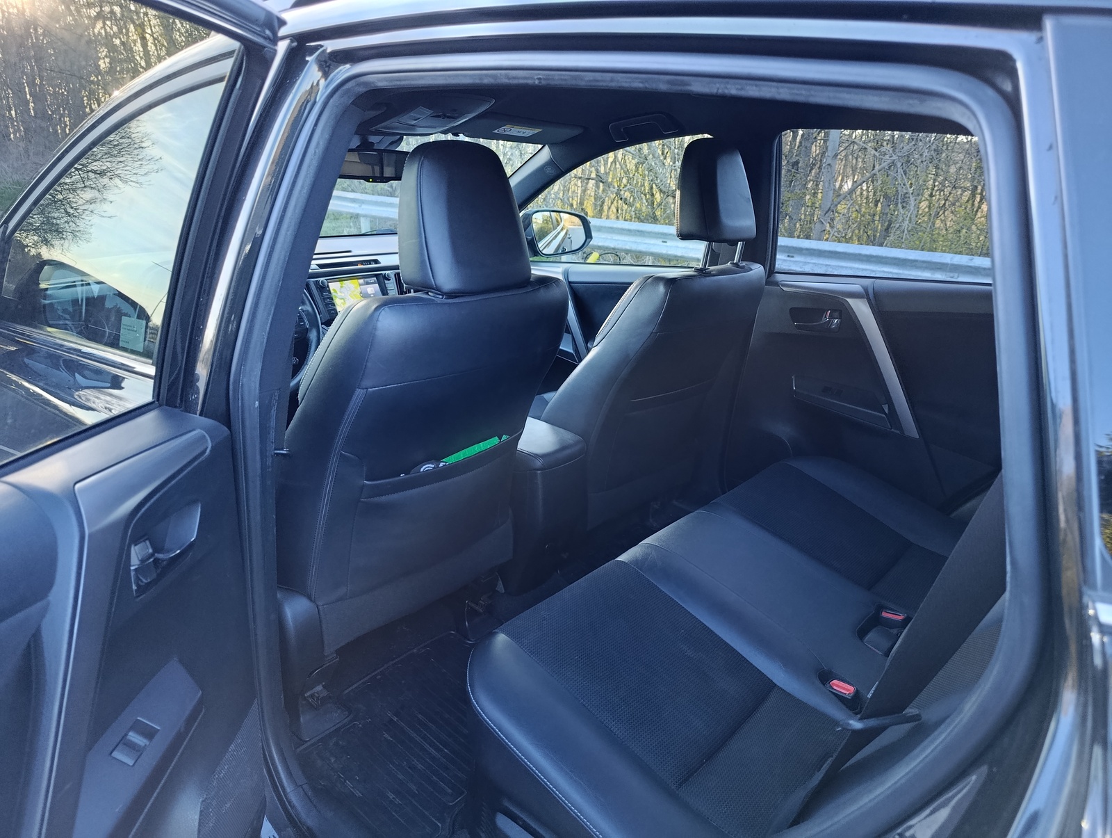 Toyota RAV4 2018, photo 5/10