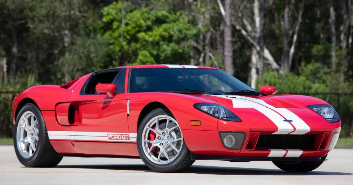 Ford GT