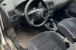 Volkswagen Golf, 1998, 1.6, 74 kW, bensiin, manuaal, esivedu