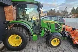 John Deere 4052R, 37.9 kW, diesel, automatic