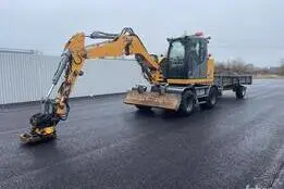 Liebherr A910, 74 kW, diesel
