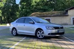 Volkswagen Jetta, 2014, 1.4, 90 kW, bensiin, automaat, esivedu