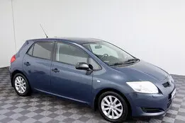 Toyota Auris, 2007, 1.4, 71 kW, petrol, manual, front-wheel drive