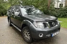 Nissan Navara, 2015, 3.0, 170 kW, diesel, automatic, four-wheel drive