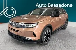 Opel Grandland, 1.2, 107 kW, гибрид б+э, автомат, передний привод