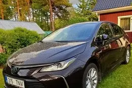 Toyota Corolla, 2019, 1.8, 72 kW, hybrid p+e, automatic, front-wheel drive
