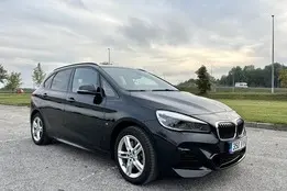 BMW 225 Active Tourer, 2019, 1.5, 100 kW, гибрид б+э, автомат, полный привод