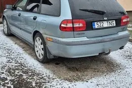 Volvo V40, 2003, 1.9, 85 kW, diesel, manual, front-wheel drive