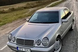 Mercedes-Benz E 320, 1996, 3.2, 162 kW, petrol, automatic, rear-wheel drive