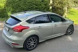 Ford Focus, 2015, 1.5, 110 kW, petrol, automatic, front-wheel drive