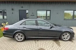 Mercedes-Benz E 300, 2013, 3.0, 170 kW, diesel, automatic, rear-wheel drive