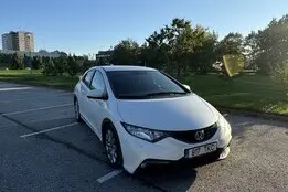 Honda Civic, 2013, 1.6, 88 kW, дизель, механическая, передний привод