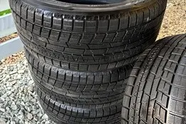 Подержанный нешипованная шина 245/45R19 Yokohama Ice GUARD