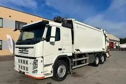 Volvo FM330 6x2*4 + EURO5 + VINCH, 2012, 248 kW, diesel, automatic