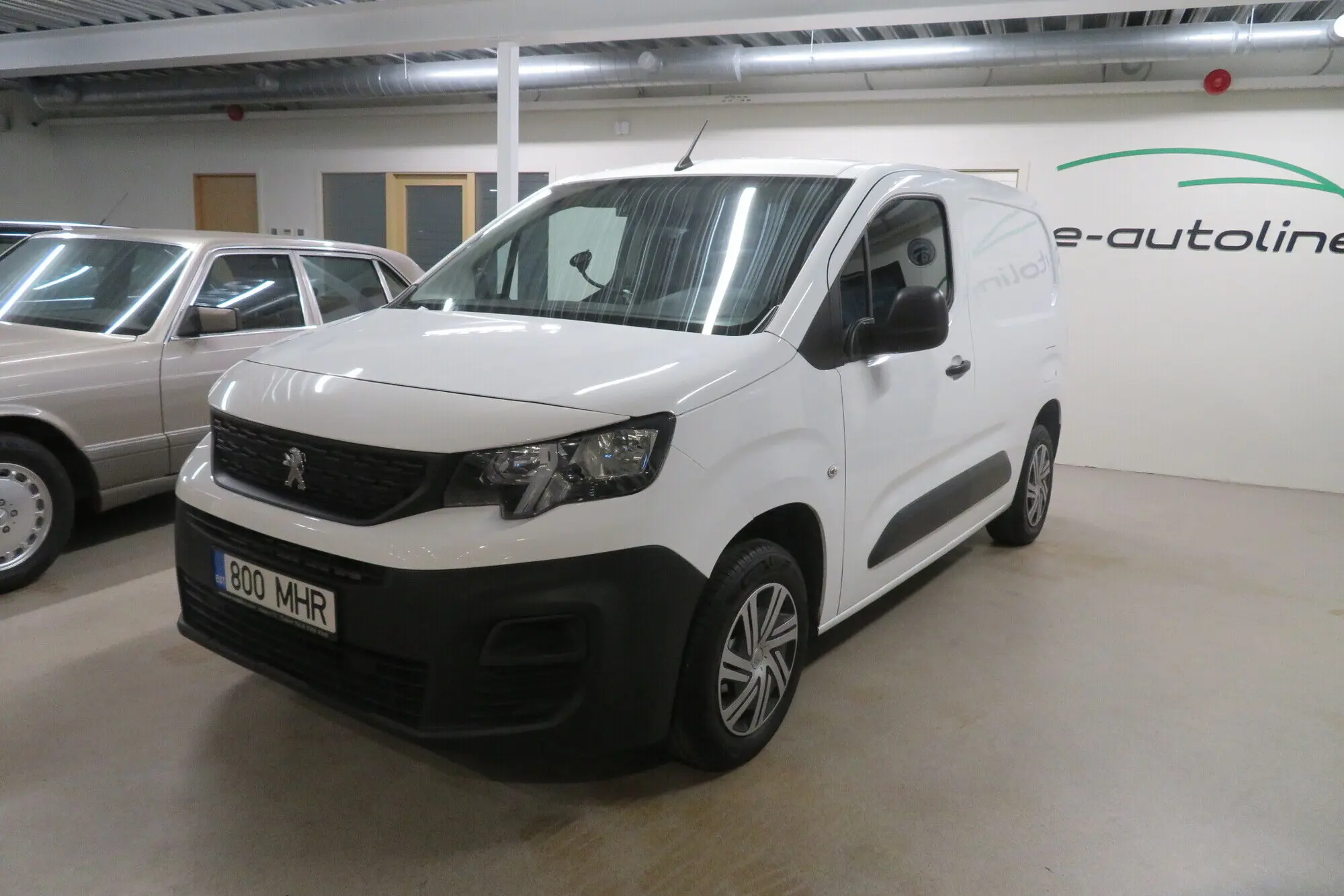 Peugeot Partner, 2019, 1.5, 56 kW, diesel, manual, front-wheel drive