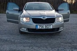 Škoda Superb, 2011, 1.8, 118 kW, petrol, automatic, front-wheel drive