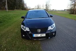 Honda Civic, 2016, 1.8, 104 kW, bensiin, manuaal, esivedu