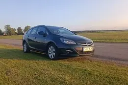 Opel Astra, 2015, 1.6, 81 kW, diesel, manual, front-wheel drive