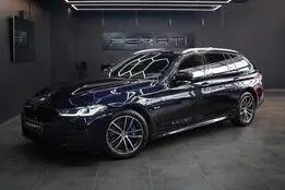 BMW 530, 2022, 2.0, 135 kW, подключаемый гибрид б+э, автомат, полный привод