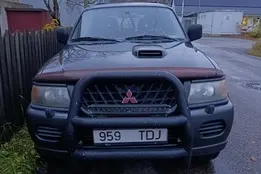 Mitsubishi Pajero, 2000, 2.5, 73 kW, diisel, manuaal, nelikvedu