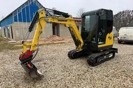 Yanmar SV26, 17.6 kW, diisel
