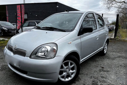 Toyota Yaris, petrol, automatic, front-wheel drive
