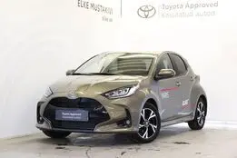 Toyota Yaris, 2024, 1.5, 68 kW, гибрид (бензин/электричество), автомат, передний привод