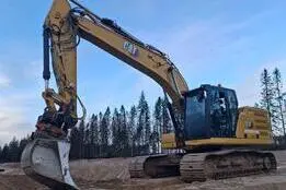 Caterpillar 320, 122 kW