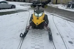 2009, 0.6, 93 kW, benzīns, automātiskā, aizmugurējā piedziņa