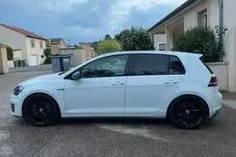 Volkswagen Golf, 230 kW, bensiin, manuaal, esivedu