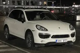 Porsche Cayenne, 2010, 3.0, 176 kW, diesel, automatic, four-wheel drive