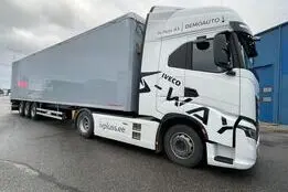 Schwarzmüller J-Serie 7600 kg 8mm põrandaprofiil, 2024